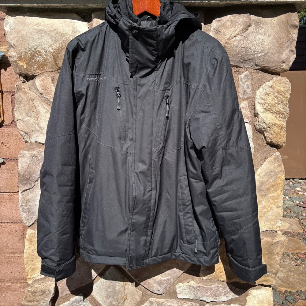 Zeroxposur Black Label Men's Full Zip Puffer Jacket Mens Size M Hooded Zip Ski